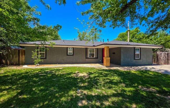 Charming 3-Bed, 2.5-Bath Home in Bethany with Designer Finishes & Outdoor Retreat!