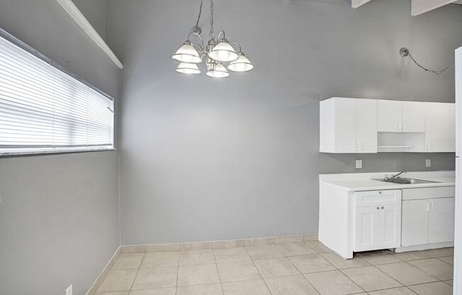 1 bed, 1 bath, 675 sqft, $1,550, Unit 112-3251