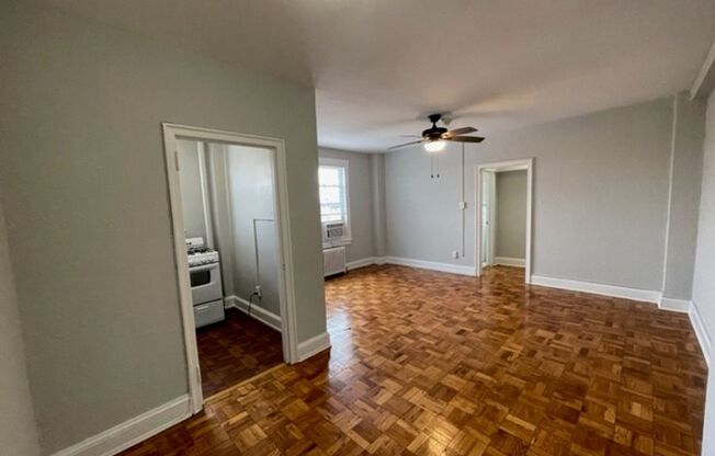 Studio, 1 bath, 340 sqft, $1,771, Unit 505