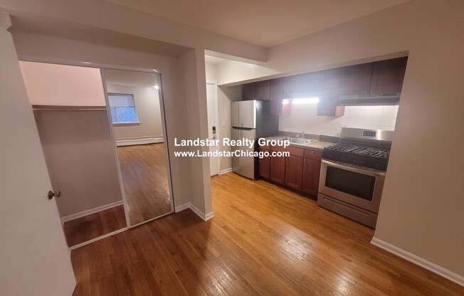 7334 N. Ridge Blvd.