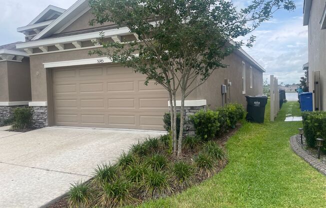 Gorgeous 4 bedroom, 2.5 bathroom HOME in Wimauma