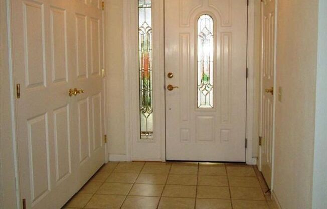 Spacious 4 bed 2 bath home in Fremont. Excellent Schools. Must see!