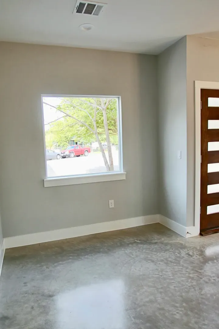 Charming Modern-Farmhouse Townhome — 2 Beds, 2.5 Baths & Private Yard Minutes from Downtown Austin