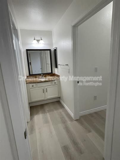2 beds, 2 baths, 960 sqft, $2,245