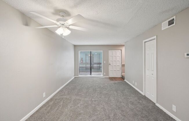 2 beds, 1.5 baths, 980 sqft, $1,425, Unit 972