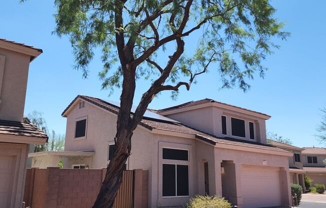 2 beds, 2.5 baths, $2,450, Unit Unit 1105
