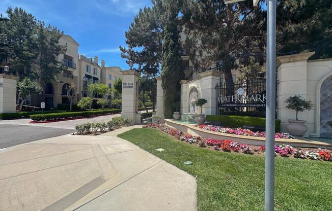 2414 WATERMARKE PL