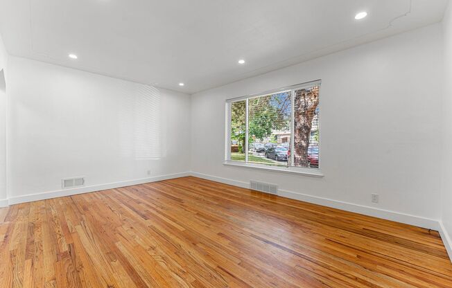 Beautiful Duplex in Historic Downtown Littleton!