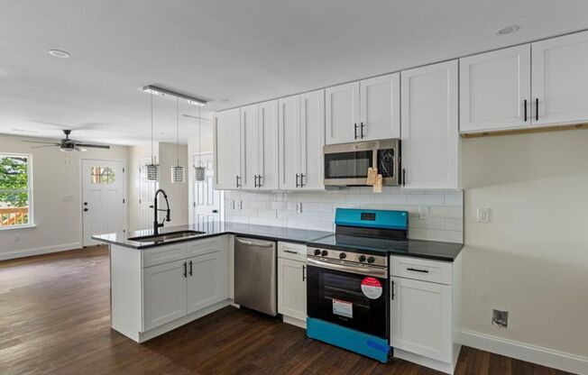 Brand-New 3-Bed, 2-Bath Home – Modern Living at 870 Arlington Ave