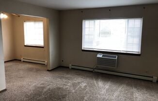 1 bed, 1 bath, $850, Unit Apt #5