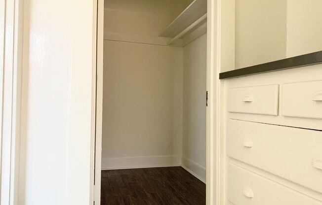 Studio, 1 bath, 470 sqft, $1,345, Unit 105