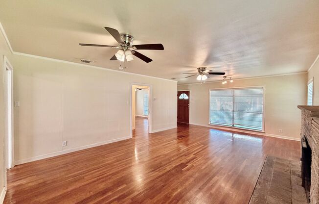 Unbeatable Location! Walk Across the Street to TXST Campus
