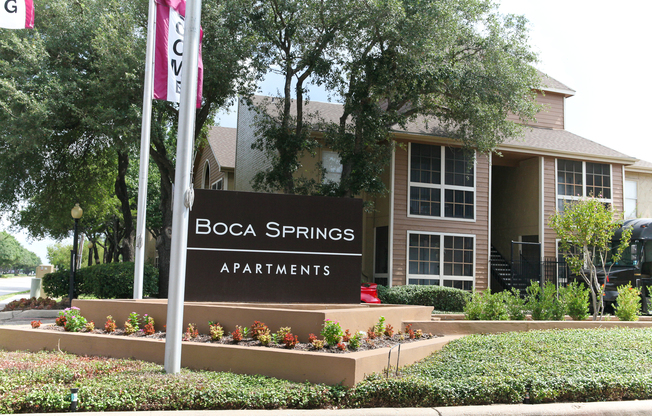 Boca Springs Apartments