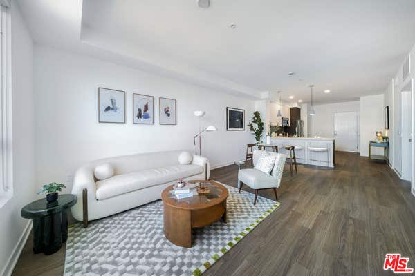 Studio, 1 bath, 537 sqft, $2,300, Unit 822