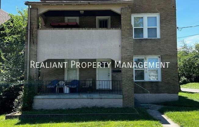 975 BURTON AVE
