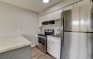 1 bed, 1 bath, 565 sqft, $800, Unit 05