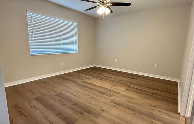 2 beds, 2 baths, 1,000 sqft, $1,499, Unit 205