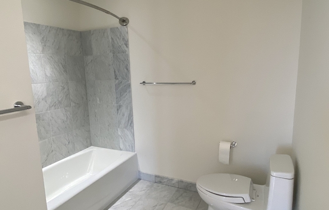 2 beds, 2 baths, 1,266 sqft, $4,400, Unit 1112