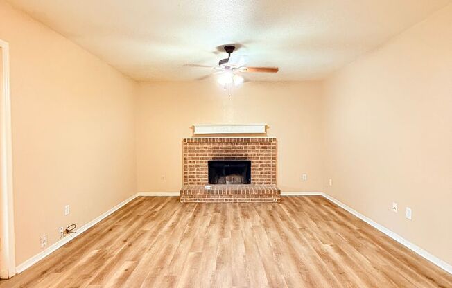 AVAILABLE NOW - Charming Bedford Home on a Cul-de-Sac | 2 Living Areas, Large Corner Lot & HEB ISD - 3401 W Sage Court Bedford TX