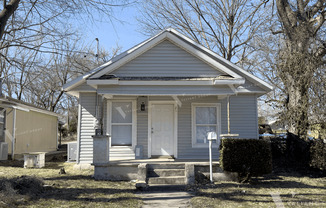 Thoughtfully Remodeled Three-Bedroom, One-Bathroom Rental Home in Woodland Heights