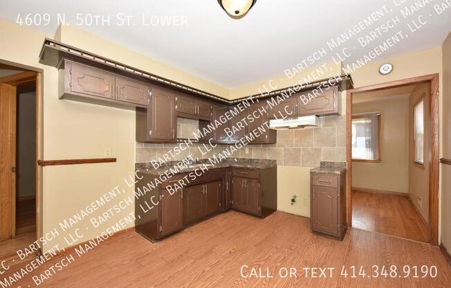 4609 N 50 ST