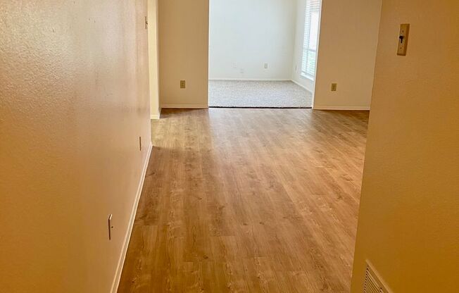 Charming 3/2 in Pipers Meadow *NO HOA* Move in Ready!