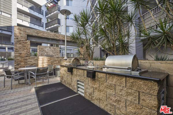 2 beds, 2 baths, 1,290 sqft, $3,700, Unit 439