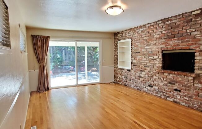 Spacious Remodeled Home, A/C, New Yards, Wood Floors, Great Location, Monta Vista!