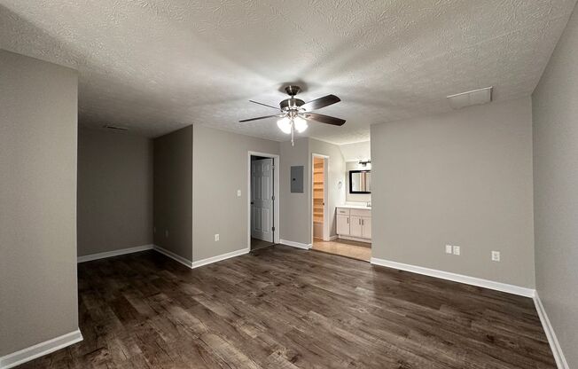 2 beds, 2 baths, 1,350 sqft, $1,745, Unit 3C