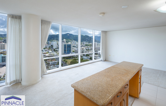 1296 Kapiolani Blvd