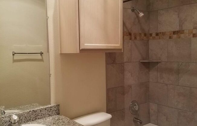 1 bed, 1 bath, $1,200