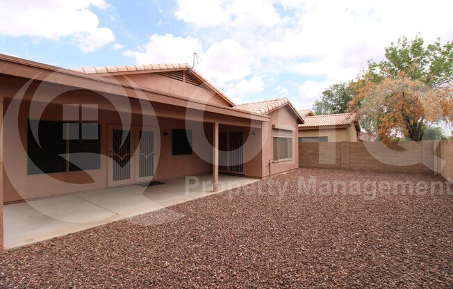 21222 N 94 LN