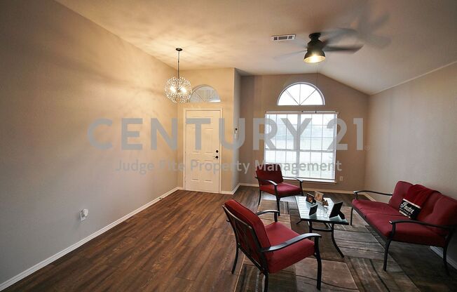 Fantastic 4/2.5/2 Situated on Corner Lot in Midlothian For Rent!