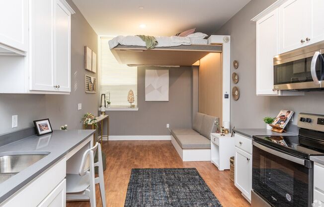 Studio, 1 bath, 480 sqft, $1,200, Unit 617