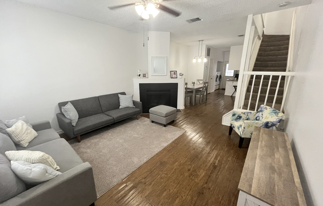 1812 GARYS PARK