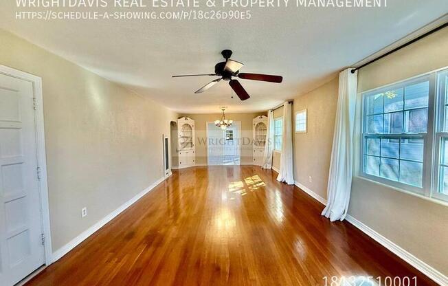 301 N WASHINGTON AVE