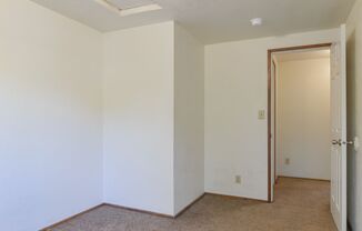 2 beds, 1 bath, $1,580, Unit 1585 Ferry Alley-1