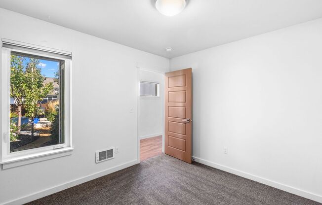 1 bed, 1 bath, $2,000