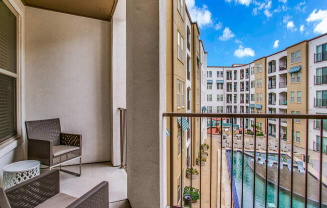 Apartments with Patio/Balcony Available at The Monterey by Windsor, Dallas, 75204