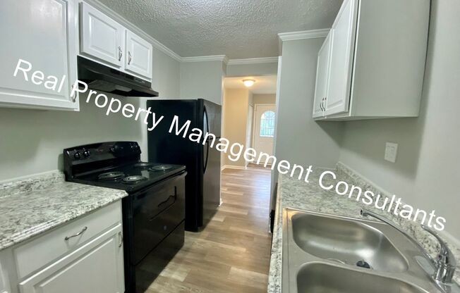 3 beds, 1 bath, $1,250