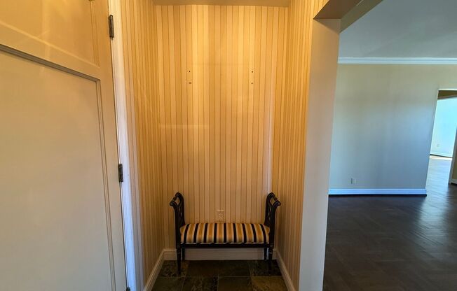 3 beds, 2 baths, 1,952 sqft, $3,200, Unit Royal York 916