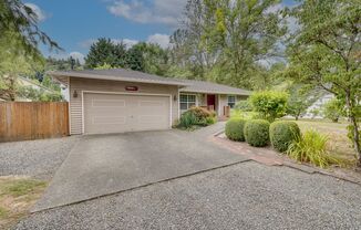 Bothell Rambler Walking Distance to DT Bothell!