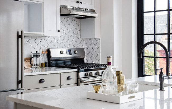 2 beds, 2 baths, $5,894, Unit 3A