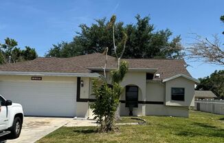 3307 SW 11th Pl - 3-Bedroom Single-Family Home with Screened Lanai – Now Available in SW Cape Coral