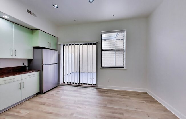324 10 ST
