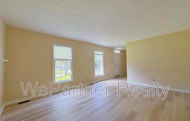 5332 WINSLOW XING