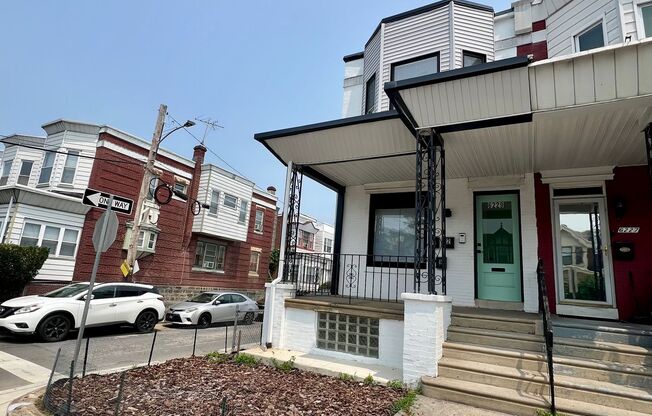Luxurious 1-Bedroom Apartment in West Philadelphia! Available NOW!