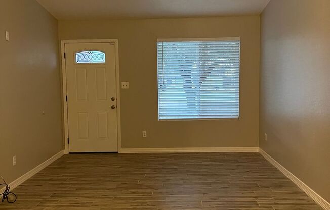 2 beds, 1 bath, 822 sqft, $1,550