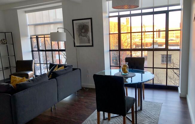 1 bed, 1 bath, 478 sqft, $1,755, Unit 203