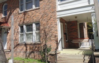 3bed/1bath Duplex on West Campus - Walk to Class